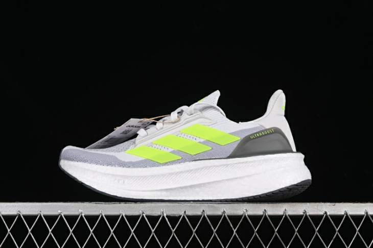 Picture of Adidas Ultraboost _SKUfw18028562568384949fw